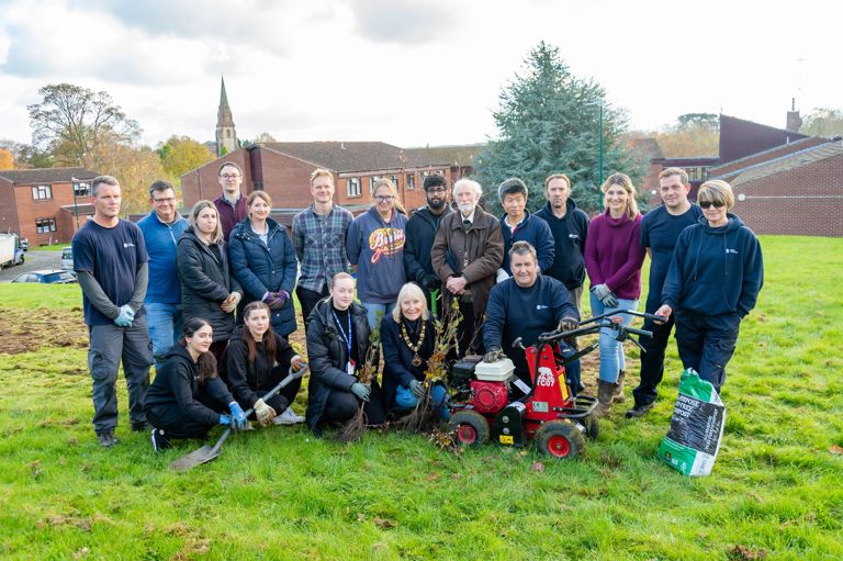 Image of a group of volunteer gardeners Image of a group of volunteer gardeners